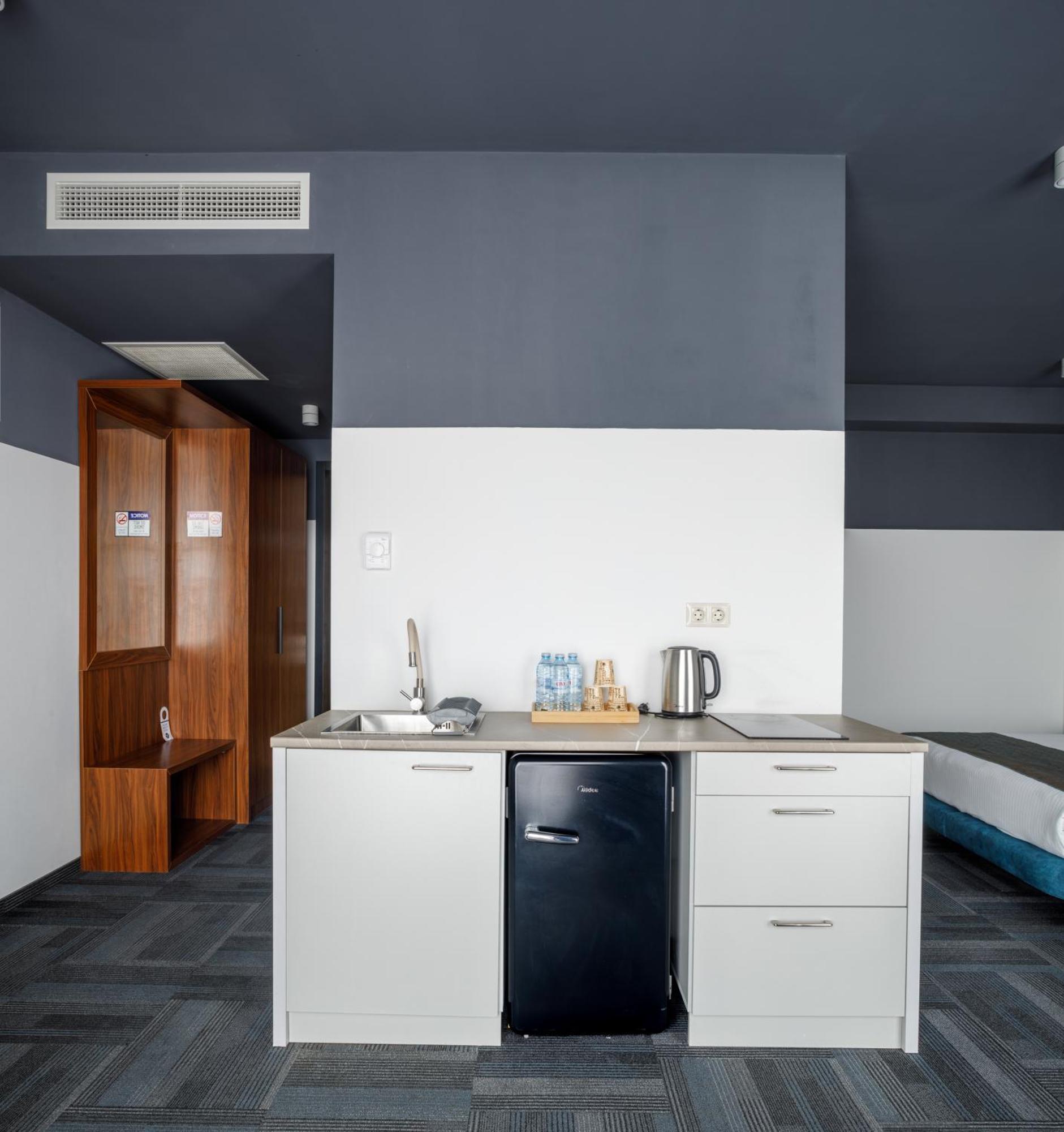 Address Inn Tiflis Exterior foto